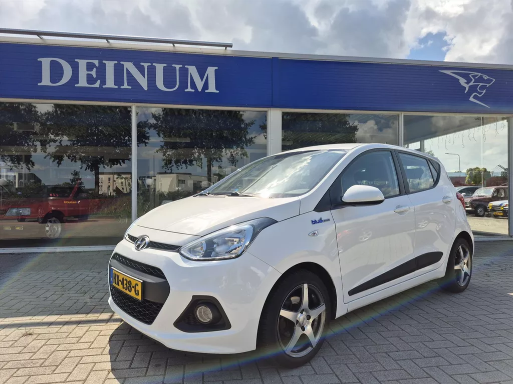 HYUNDAI I 10 1.0i 66pk Blue 4pl. i-Drive Blue HYUNDAI I 10 1.0i 66pk Blue 4pl. i-Drive Blue