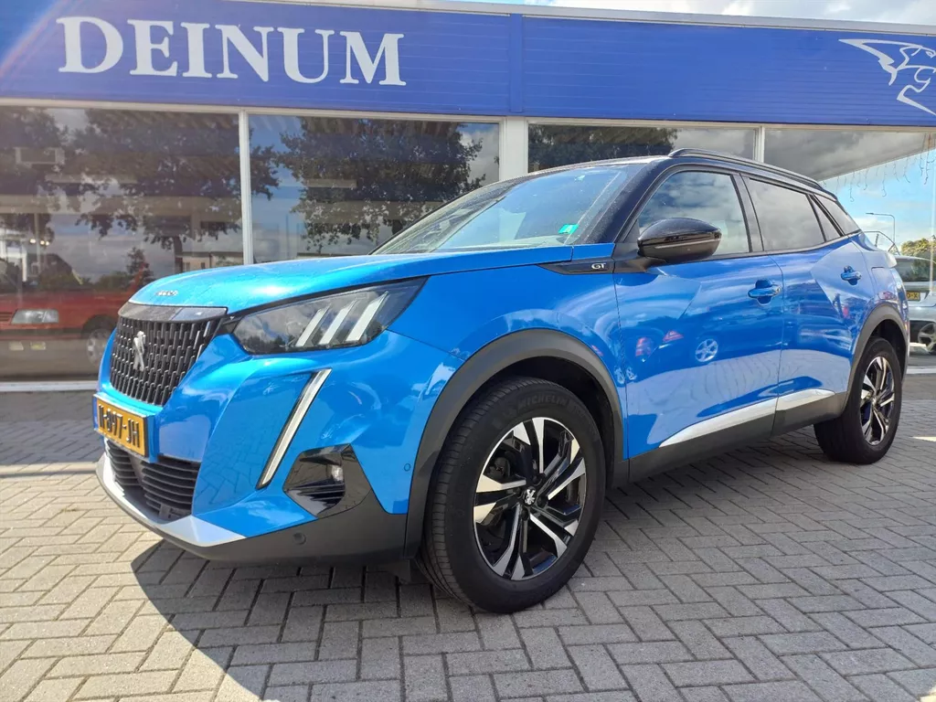 Peugeot 2008 1.2 Puretech 130pk GT-Line Peugeot 2008 1.2 Puretech 130pk GT-Line